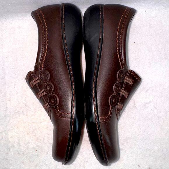 EUC Women's Clarks Ashland Effie Slip-On Leather Loafer Dark Brown size 7.5 - Picture 7 of 9